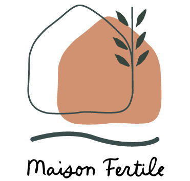 Chambre double à l'étage chez Maison Fertile pour retraites yoga dans le Perche.